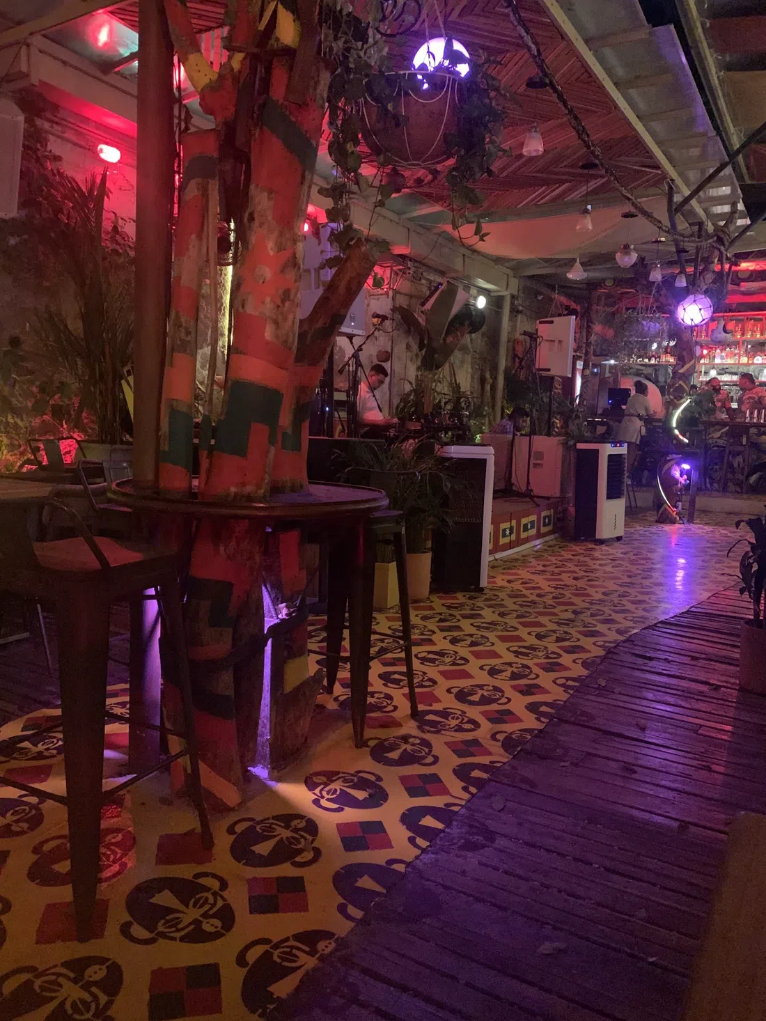 Bazurto Social Club, Cartagena