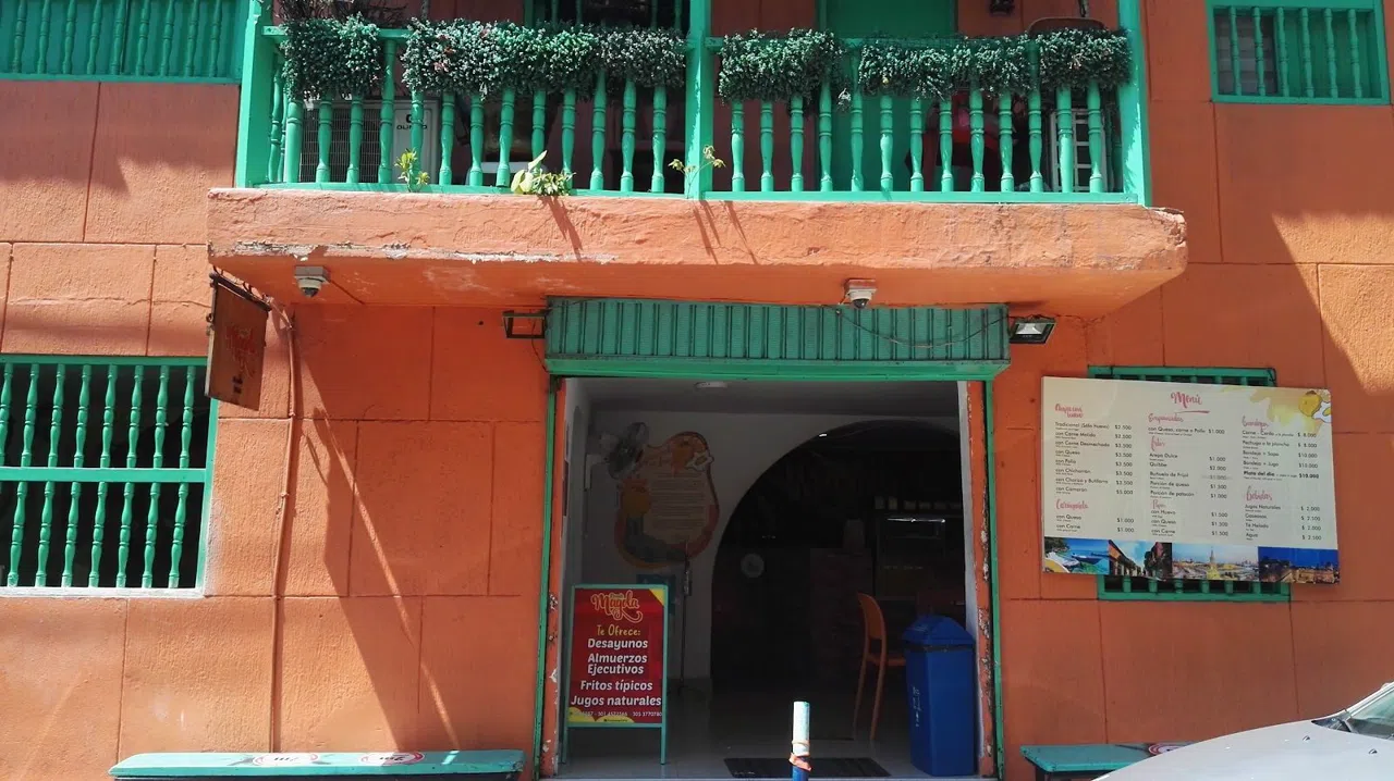 Eaten Standing Up: Cartagena's Street Food in the Caribbean Heat