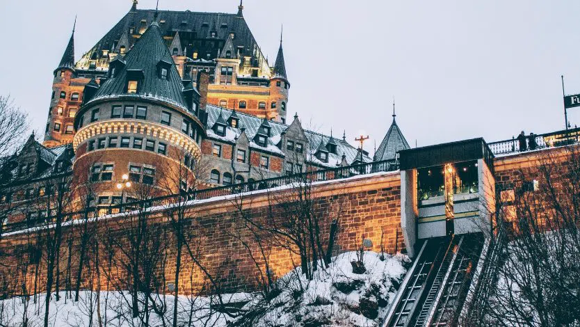 Funiculaire du Vieux-Québec (Old Quebec Funicular), Quebec