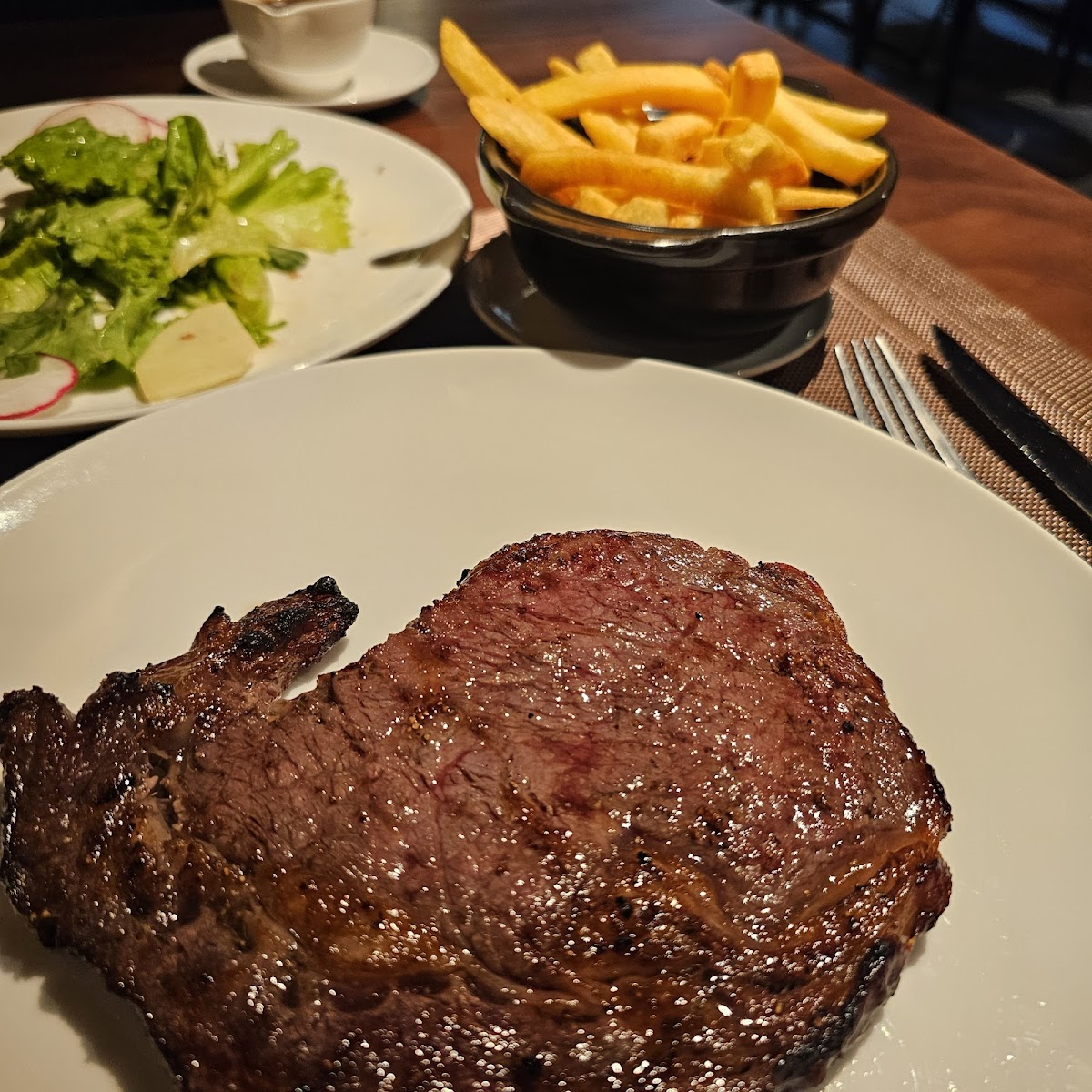 B3 Steakhouse & Craft Beer — photo 2
