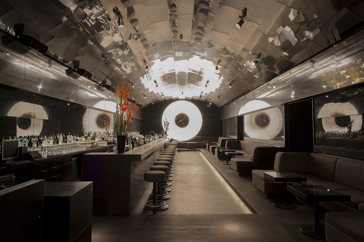 Bar Tausend, Berlin