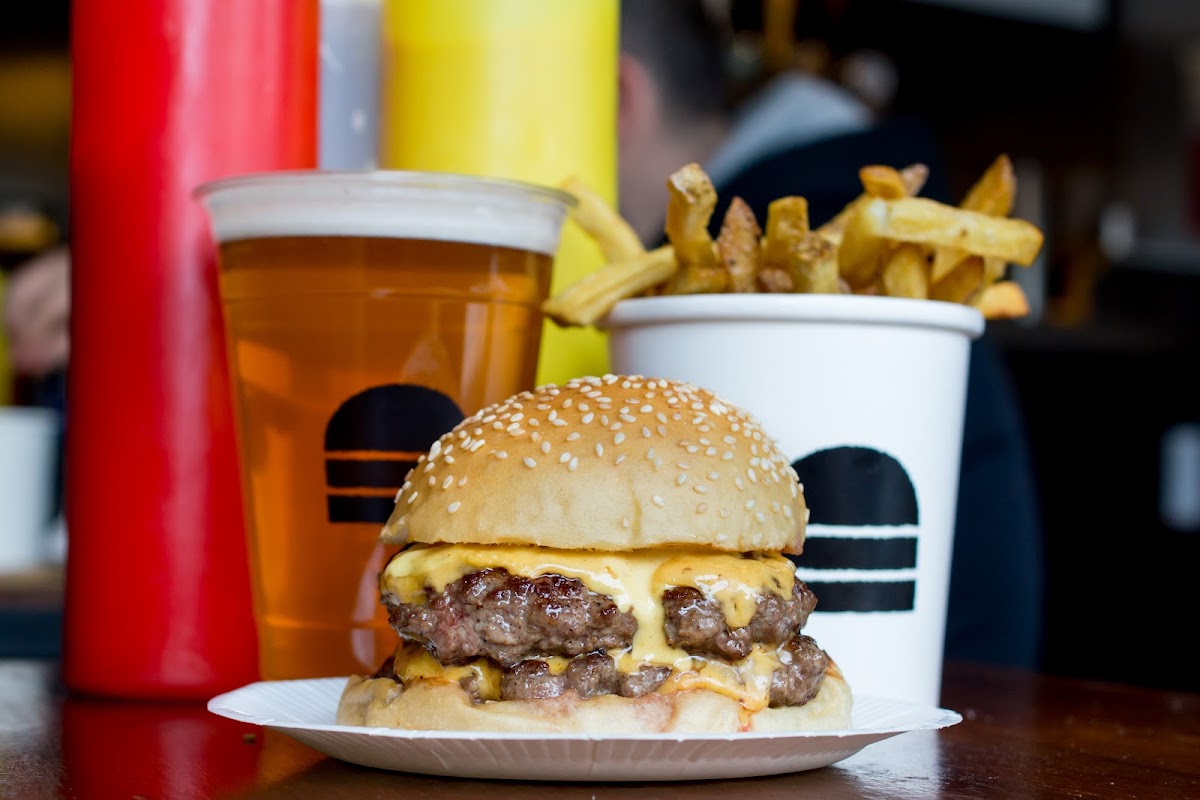 Bleecker Burger — photo 2