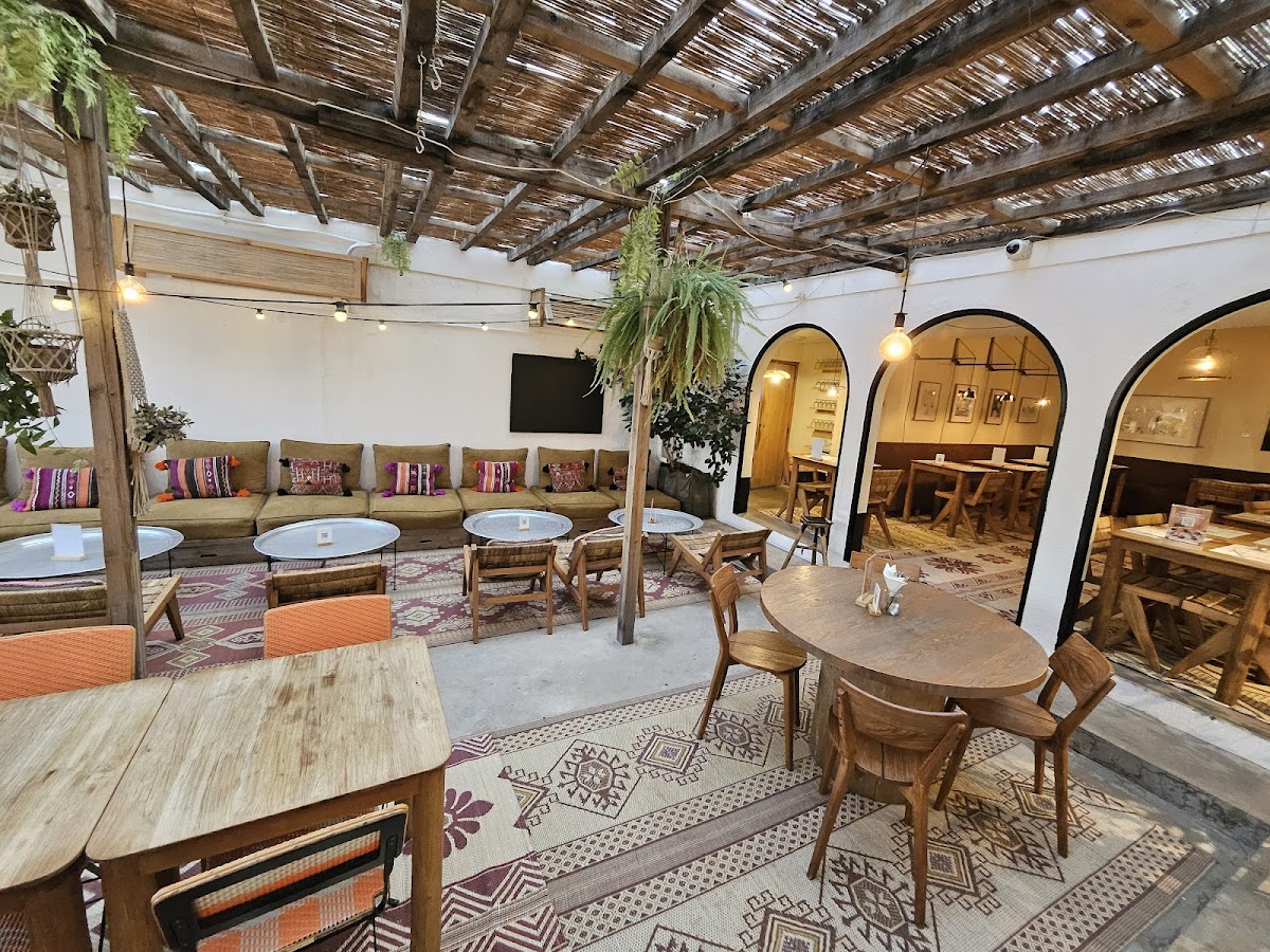 Comptoir 102, Dubai