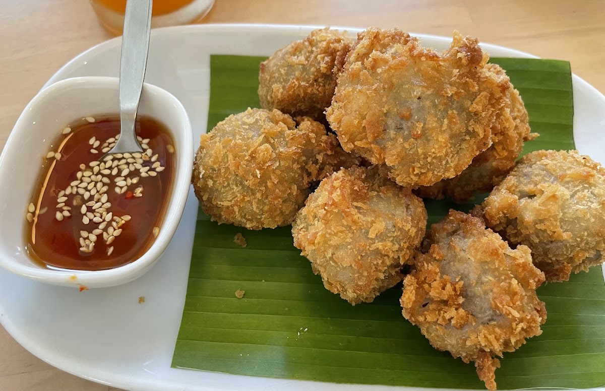 Dok Bua Vegetarian Restaurant, Phuket