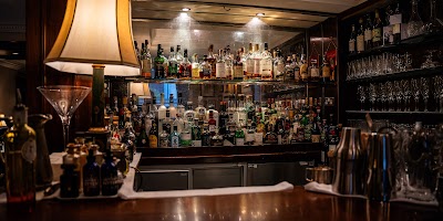 Dukes Bar