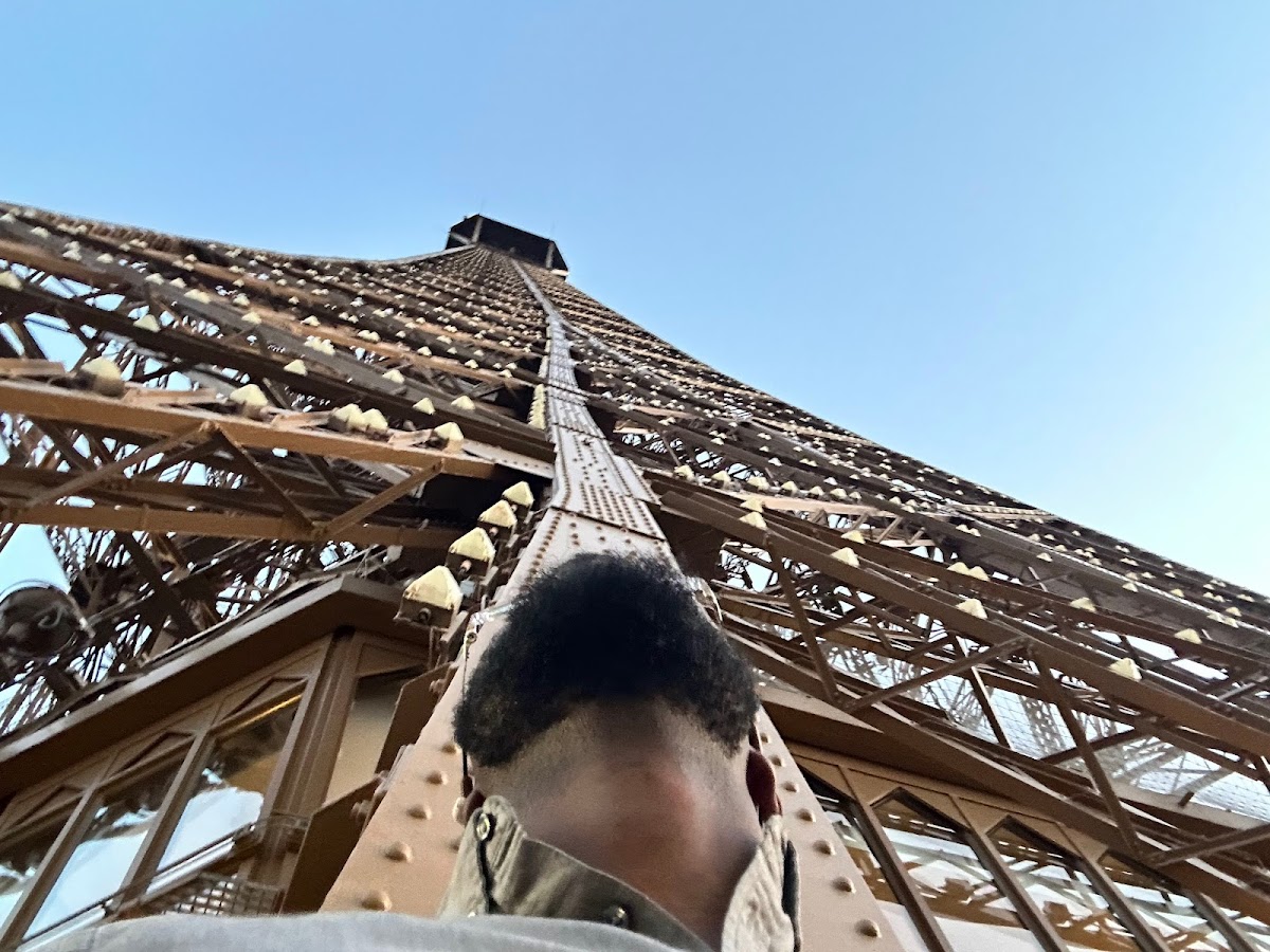 Eiffel Tower — photo 4