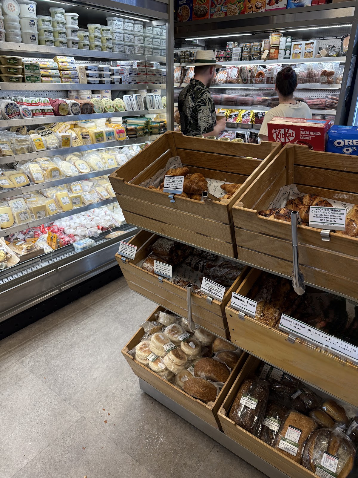 Giovanni's Deli World — photo 2
