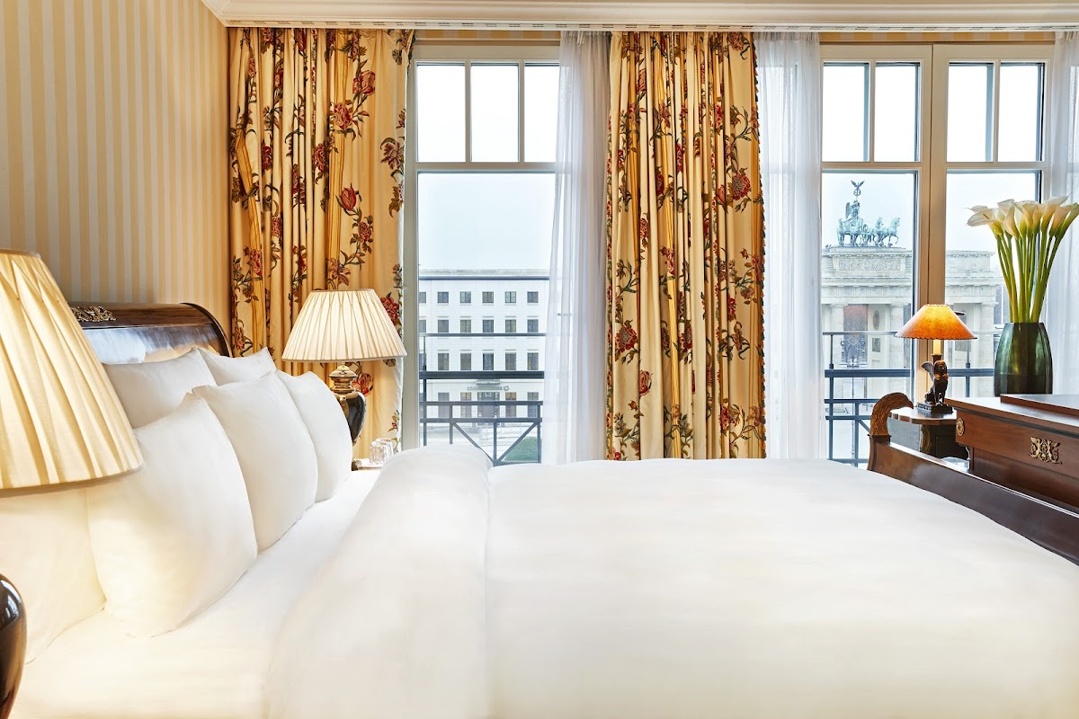 Hotel Adlon Kempinski — photo 2