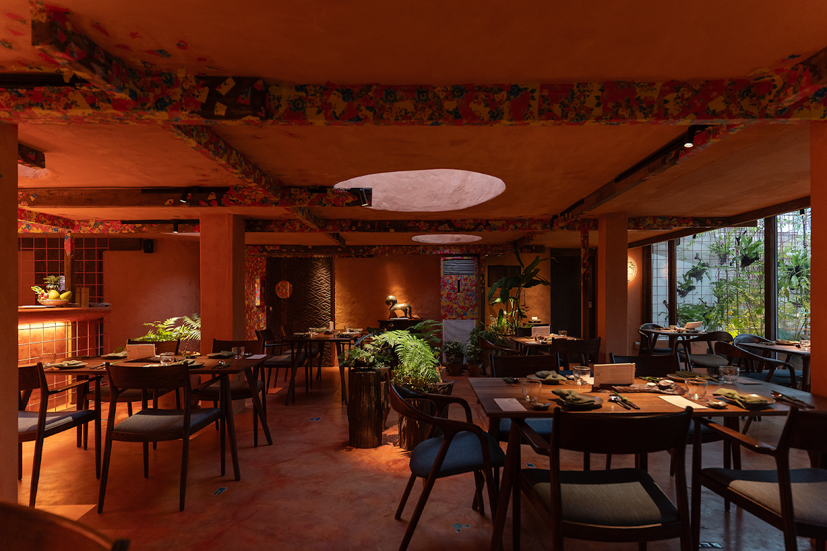 Hum Vegetarian, Saigon