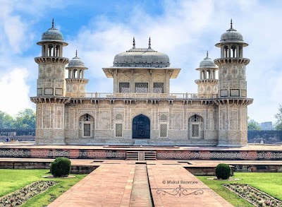 Itimad-ud-Daulah (Baby Taj)