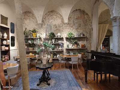 La Ménagère