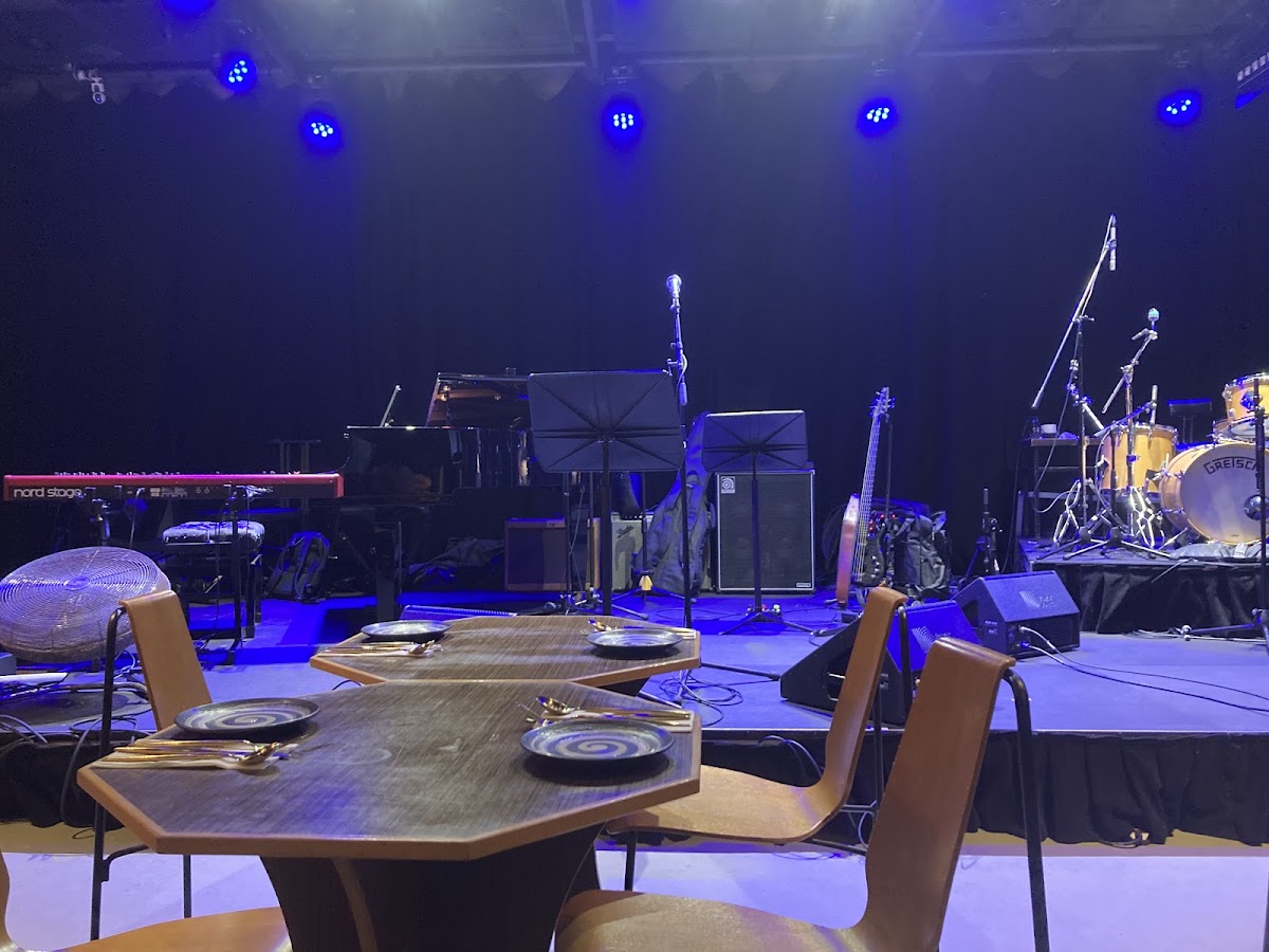 Lau Bak Livehouse — photo 5