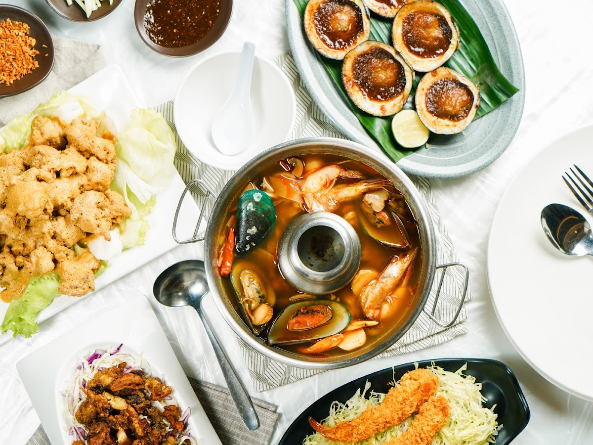 Layar Seafood — photo 2