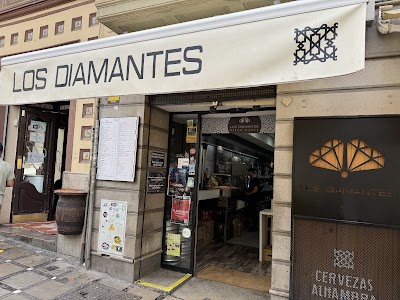 Los Diamantes