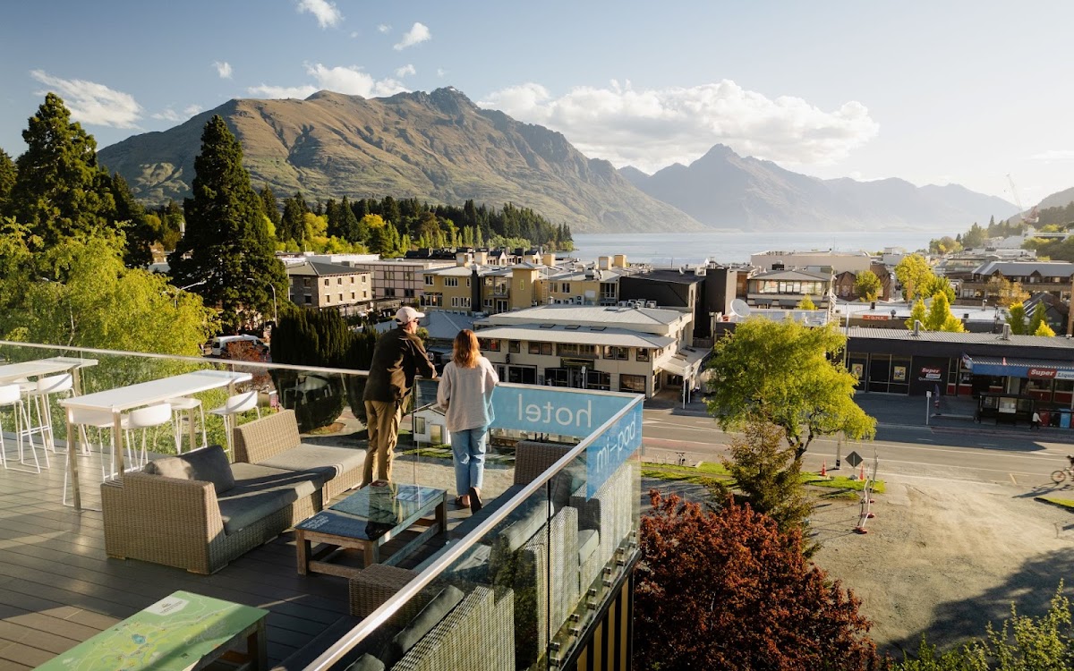 Mi-Pad Smart Hotel, Queenstown