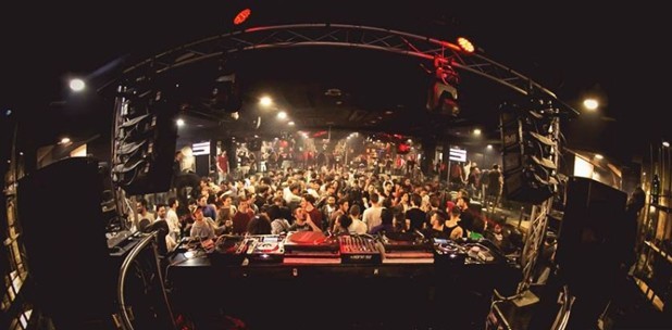 Mondo Disko — photo 2