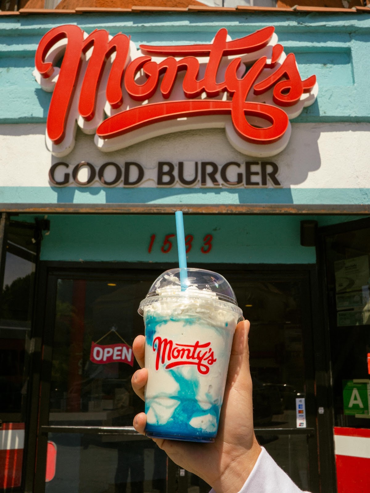 Monty's Good Burger, Los Angeles