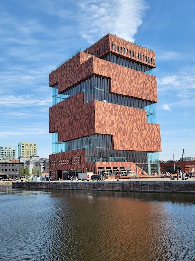 Museum aan de Stroom (MAS)