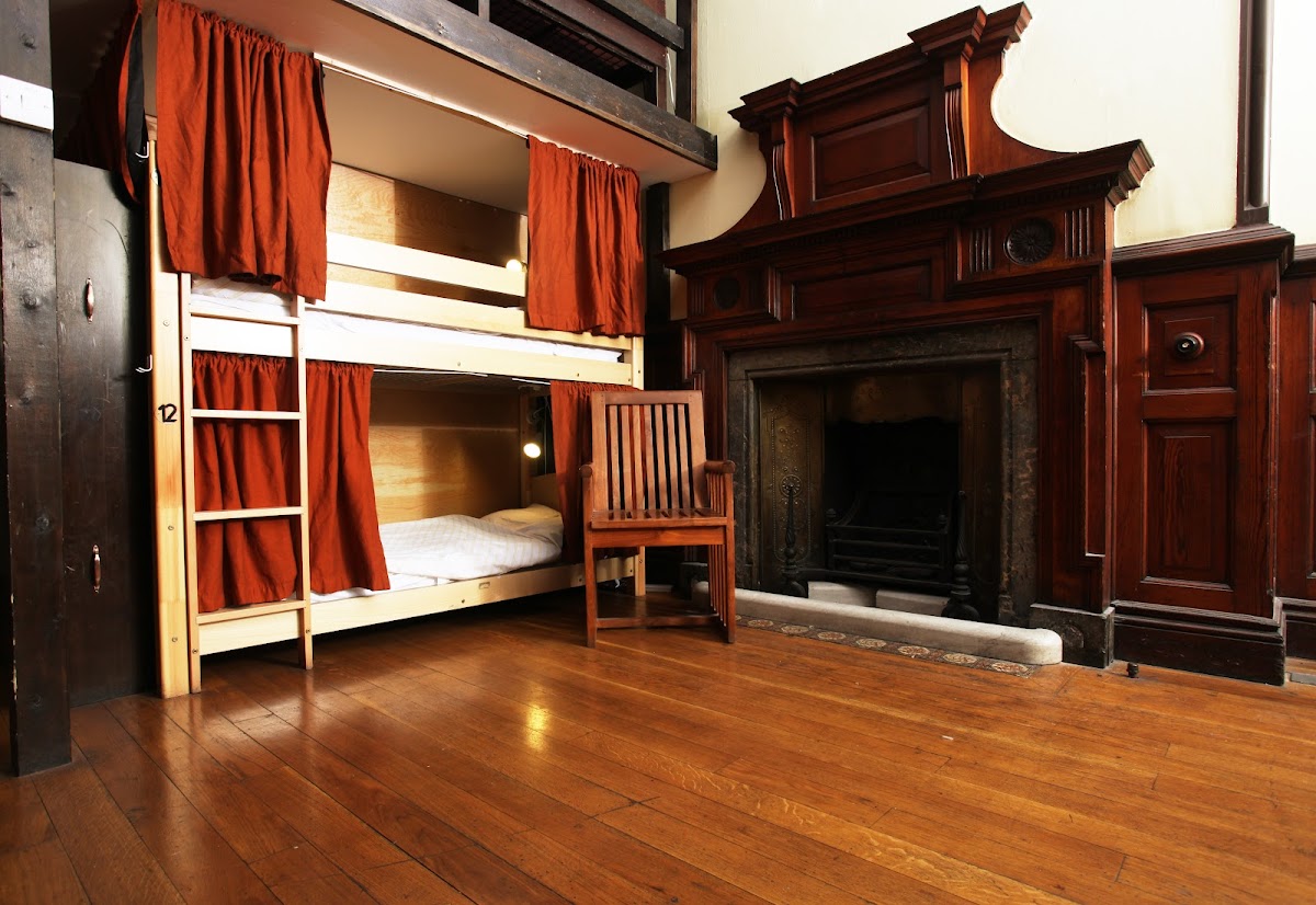 Palmers Lodge Swiss Cottage — photo 2