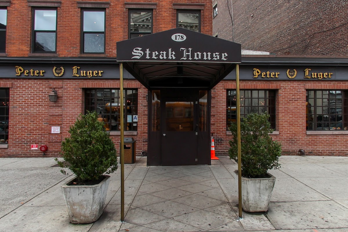 Peter Luger, New York