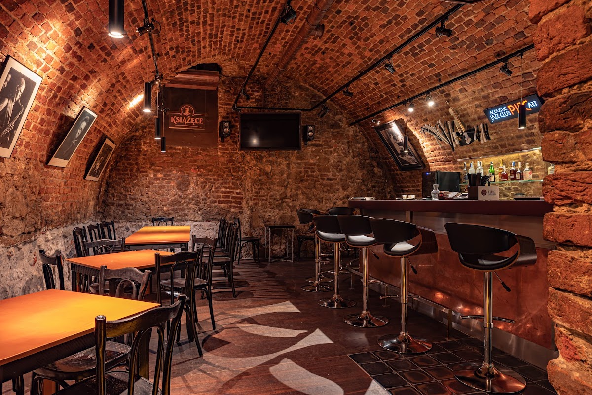 Piec Art Acoustic Jazz Club — photo 3