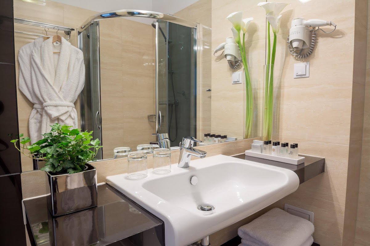 Queen Boutique Hotel — photo 2