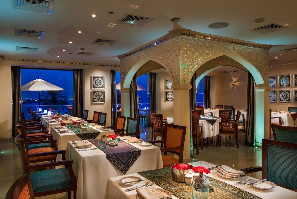 Shiraz, Muscat