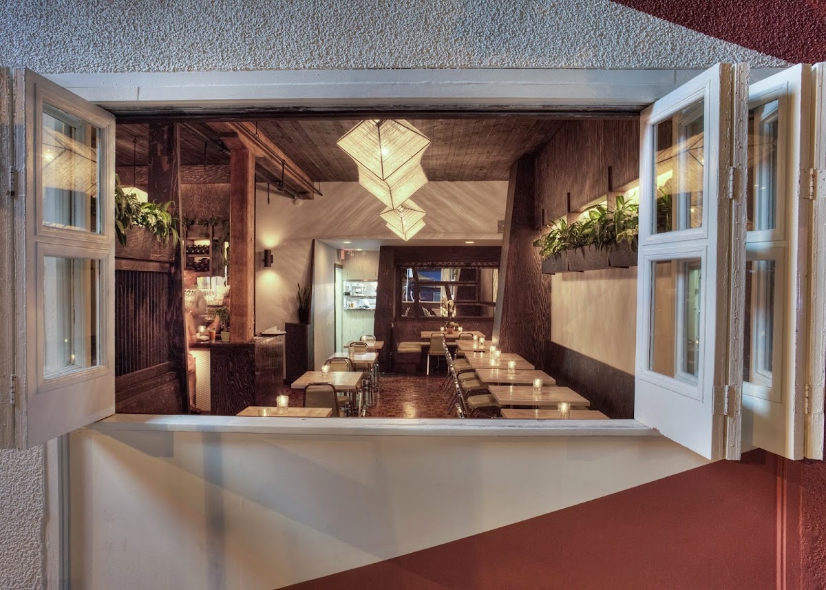 The Acorn, Vancouver
