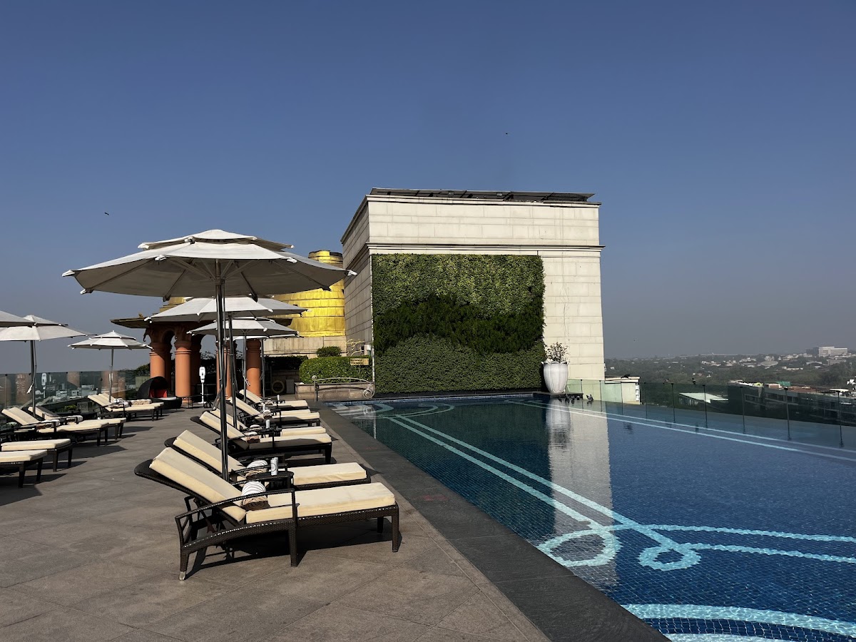 The Leela Palace — photo 2