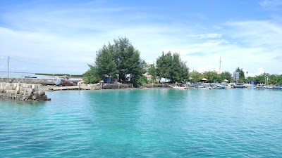 The Thousand Islands (Kepulauan Seribu)