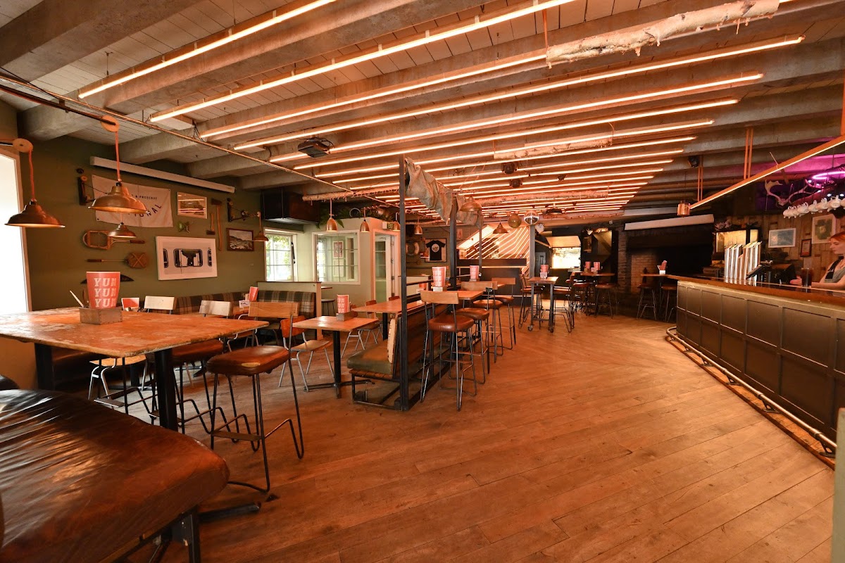 The World Bar — photo 3