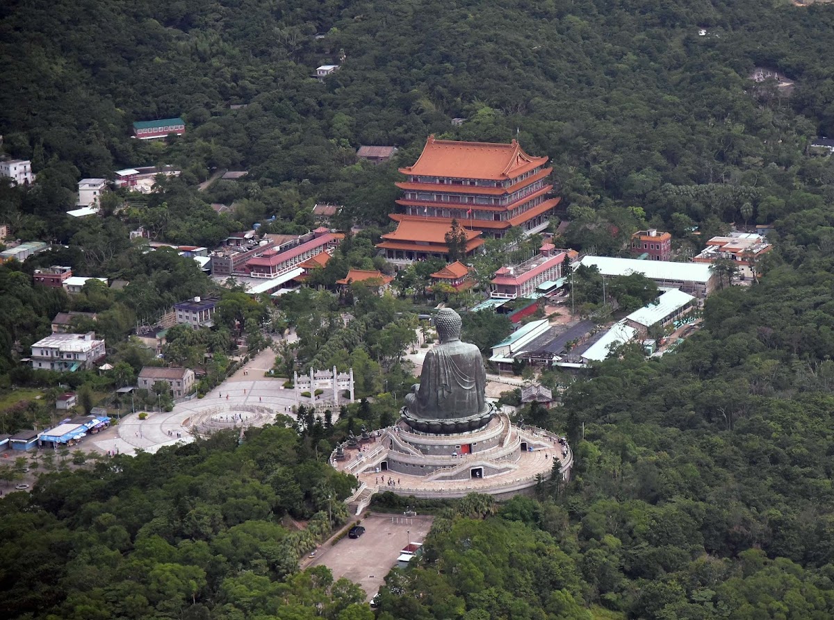 Tian Tan Buddha, Hong Kong