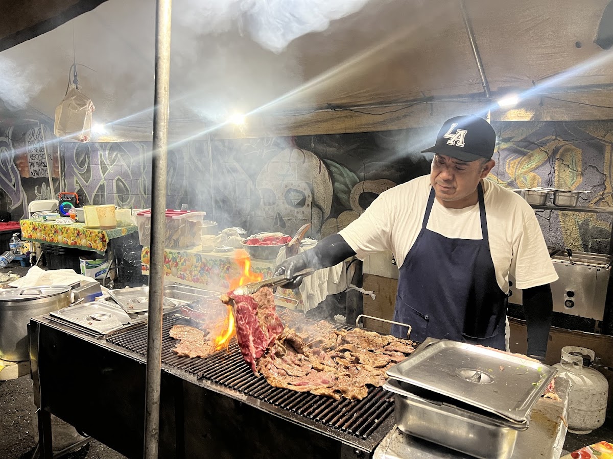 Tire Shop Taqueria — photo 5