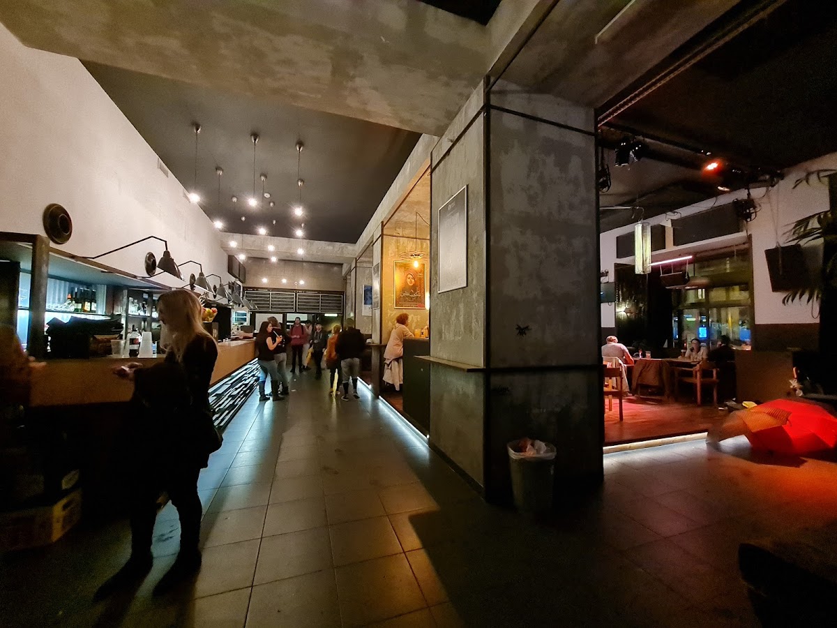 Toldi Klub — photo 2
