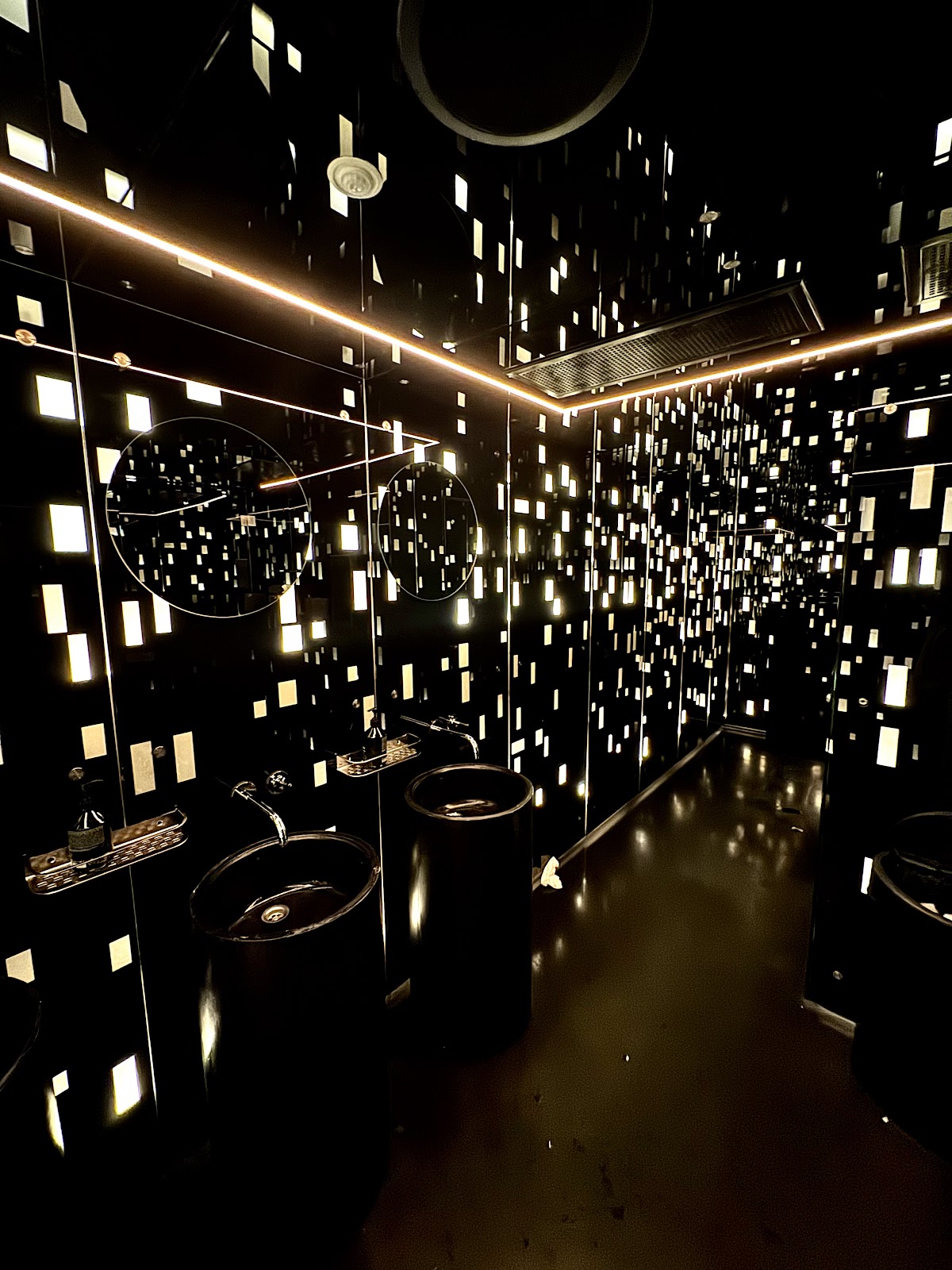W Lounge — photo 4