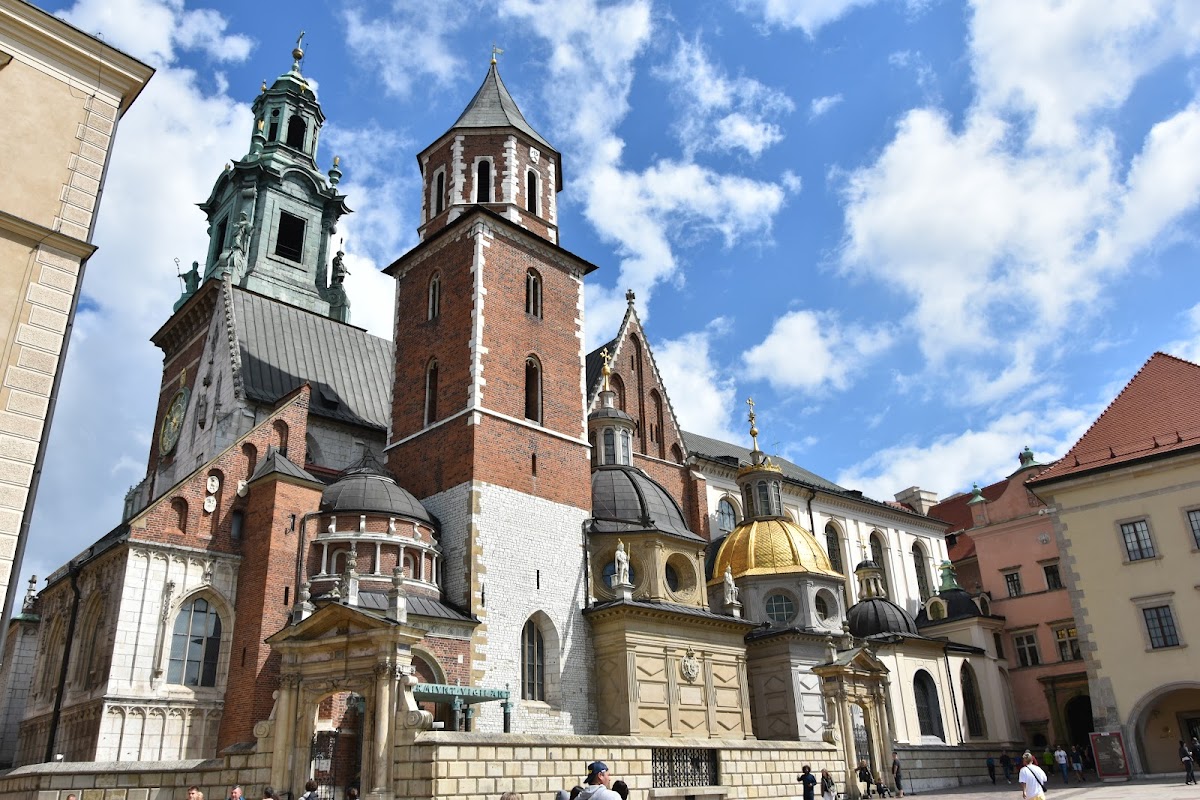Wawel Royal Castle and Cathedral — photo 2